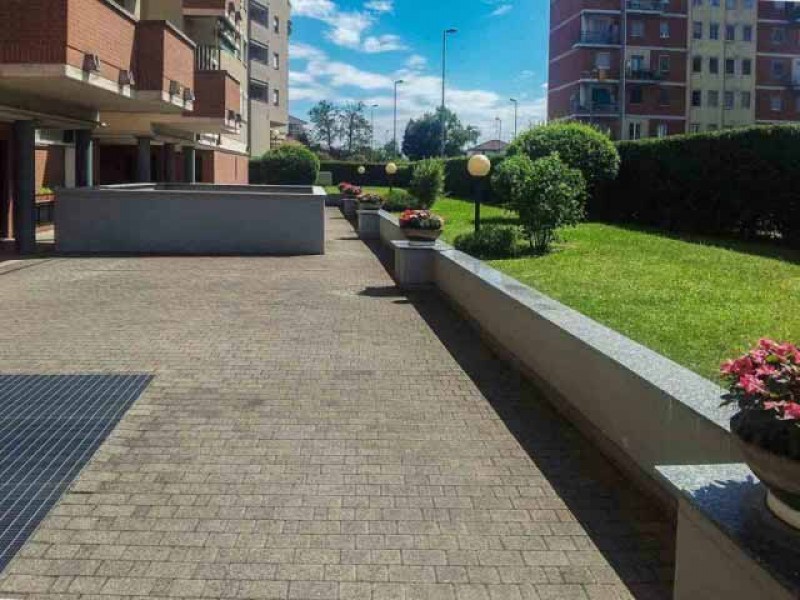 Ugo Villa srl